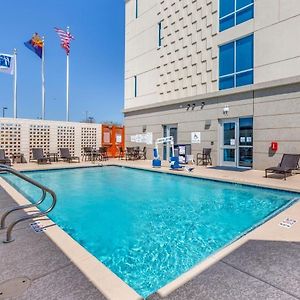 Holiday Inn Express & Suites - Phoenix Dwtn - State Capitol By Ihg